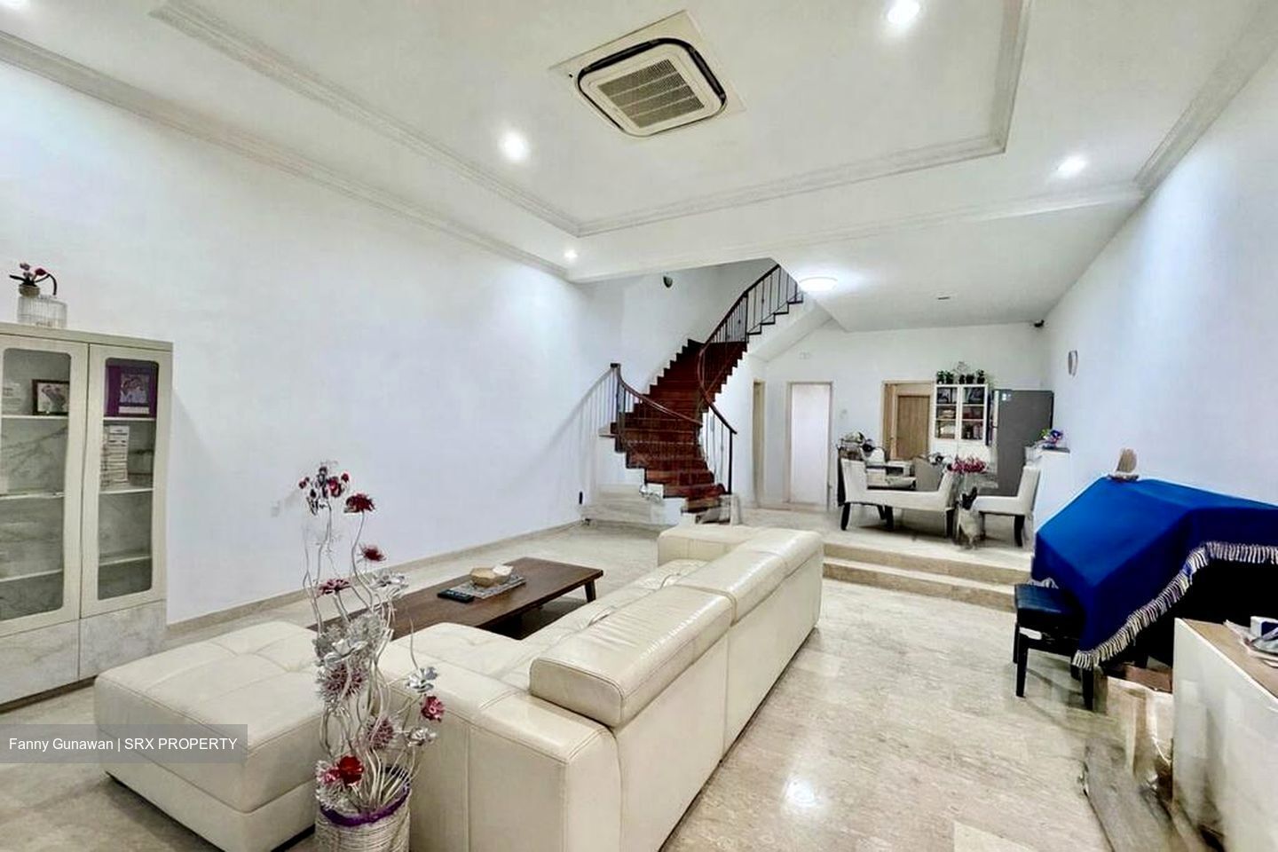 Eastwood Park (D16), Terrace #522836701